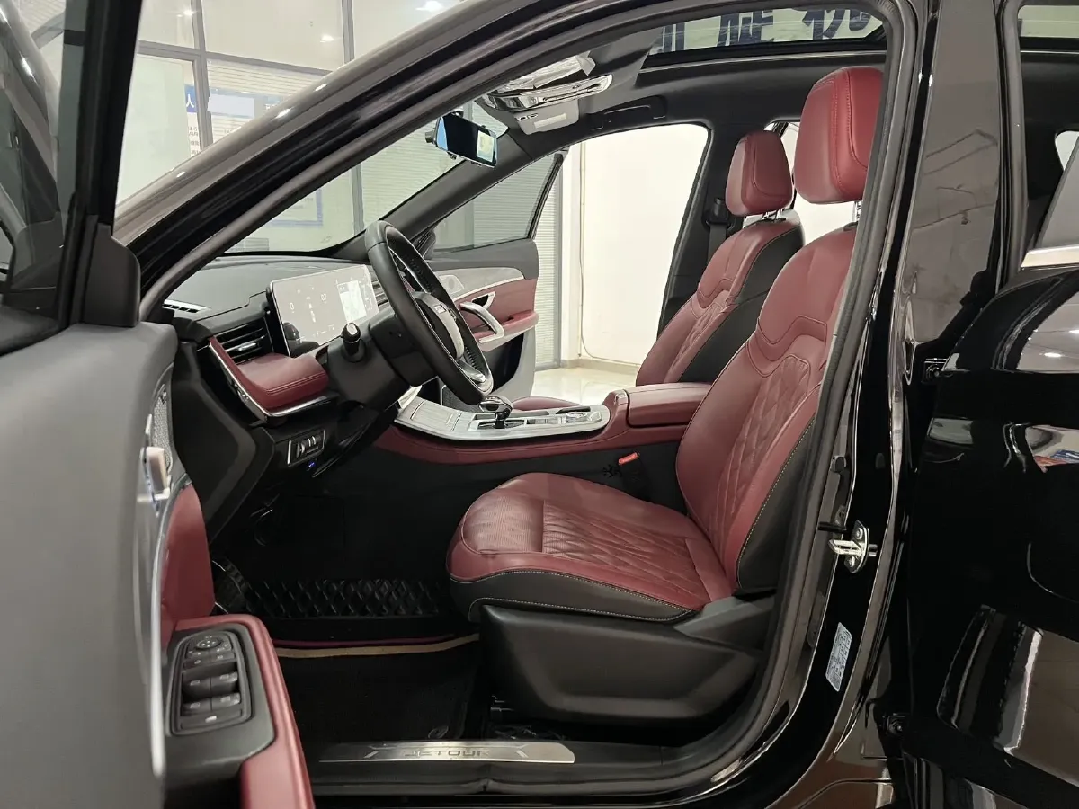 2023 Jetour X70 Plus 1.5T 156HP L4 6DCT,autocango,china used car exporter,china ev exporter,chinese used car exporter,chinese used ev exporter