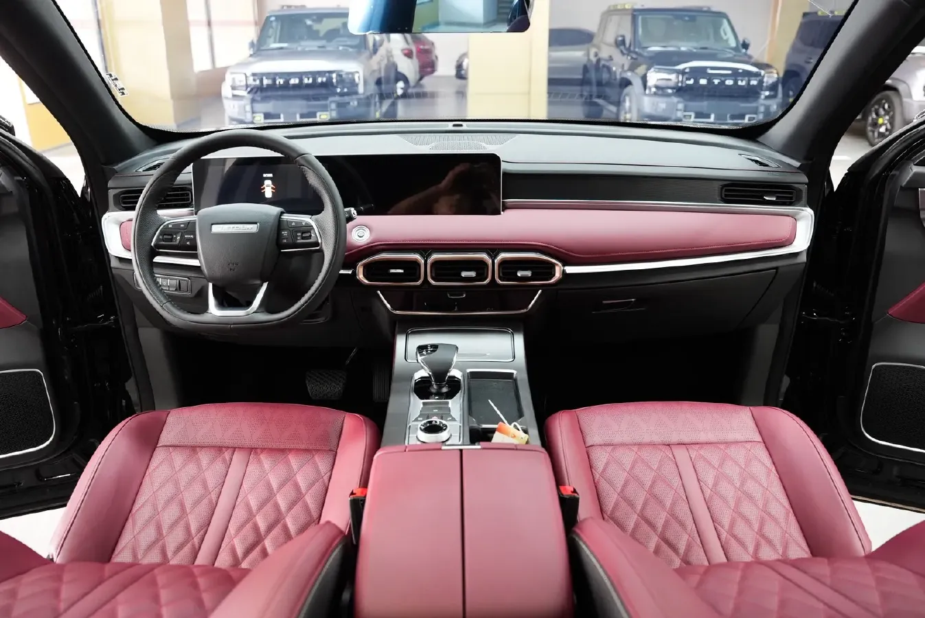 2025 Jetour X70 Plus 1.5T 156HP L4 6DCT,autocango,china used car exporter,china ev exporter,chinese used car exporter,chinese used ev exporter