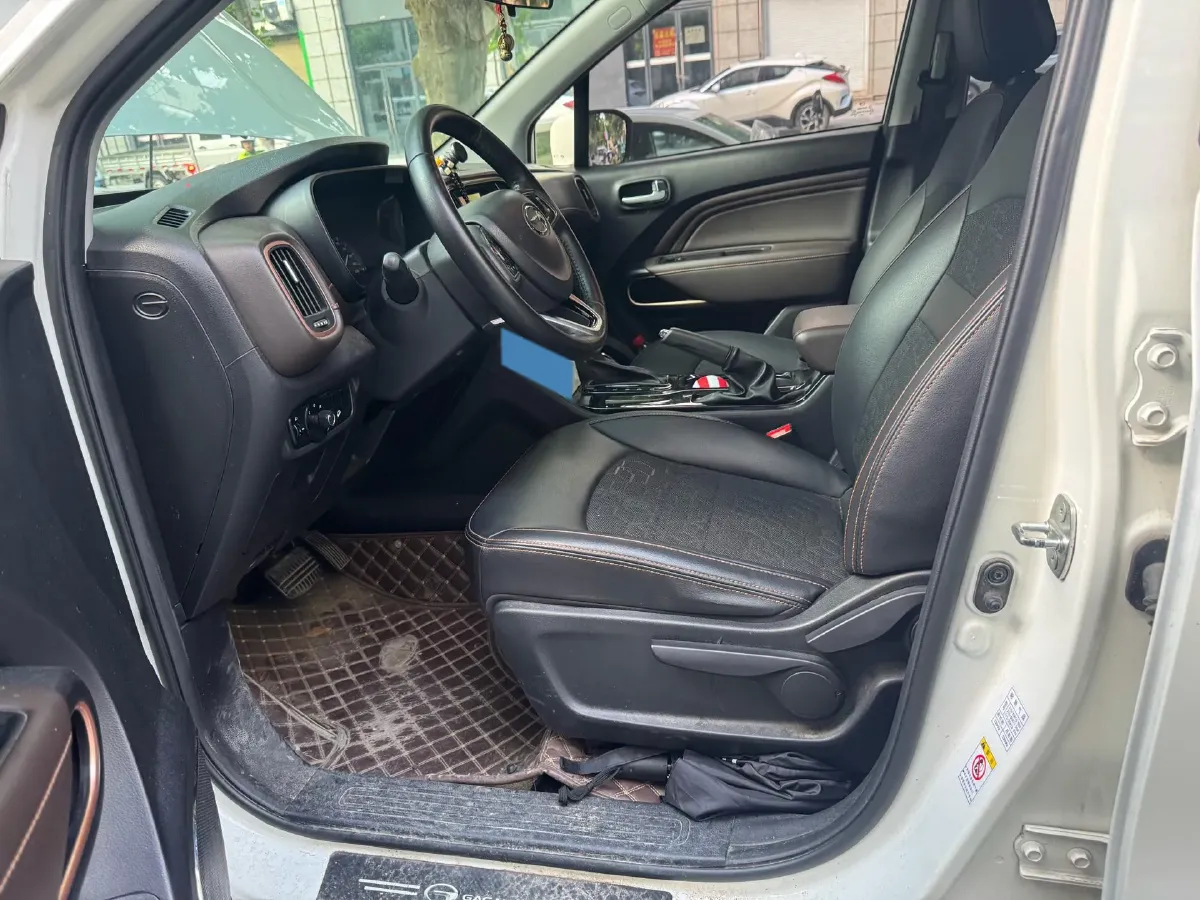 2020 GAC Trumpchi GS3 1.5T 163HP L3 7DCT,autocango,china used car exporter,china ev exporter,chinese used car exporter,chinese used ev exporter