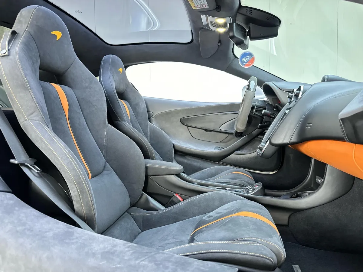 2016 McLaren 570 3.8T 570HP V8 7DCT,autocango,china used car exporter,china ev exporter,chinese used car exporter,chinese used ev exporter