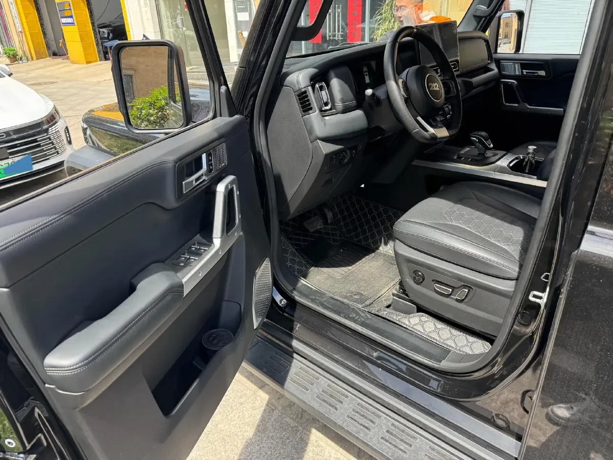 2024 212 212 T01 2.0T 252HP L4 8AT,autocango,china used car exporter,china ev exporter,chinese used car exporter,chinese used ev exporter