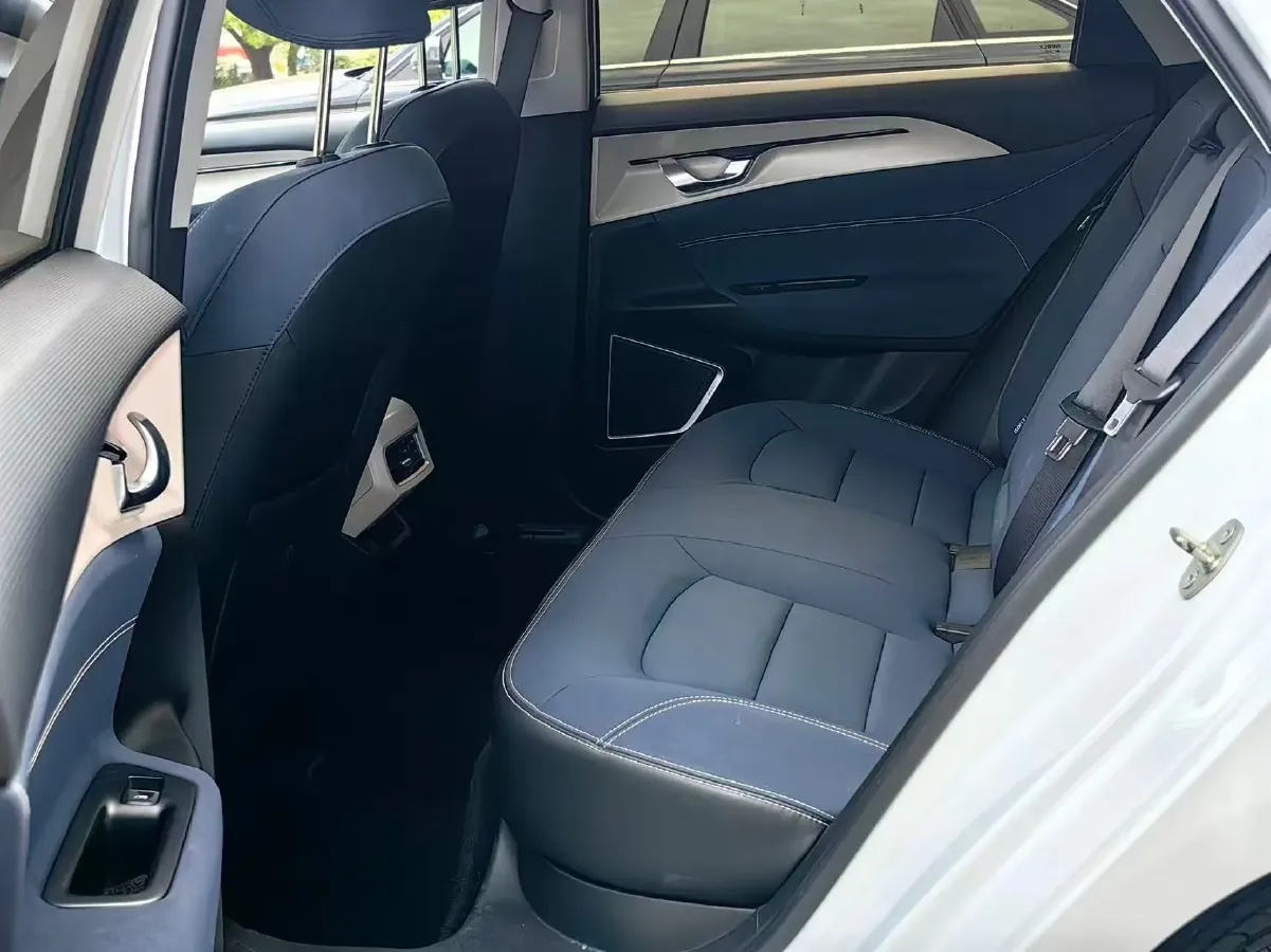 2022 BYD Yuan Plus BEV 49.92KWH,autocango,china used car exporter,china ev exporter,chinese used car exporter,chinese used ev exporter
