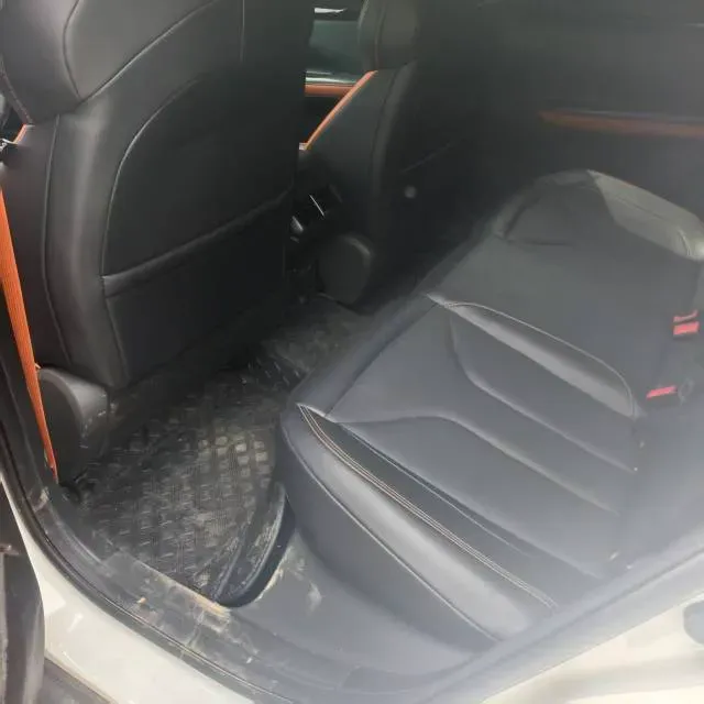2023 ChangAn UNI-V 1.5T 188HP L4 7DCT,autocango,china used car exporter,china ev exporter,chinese used car exporter,chinese used ev exporter
