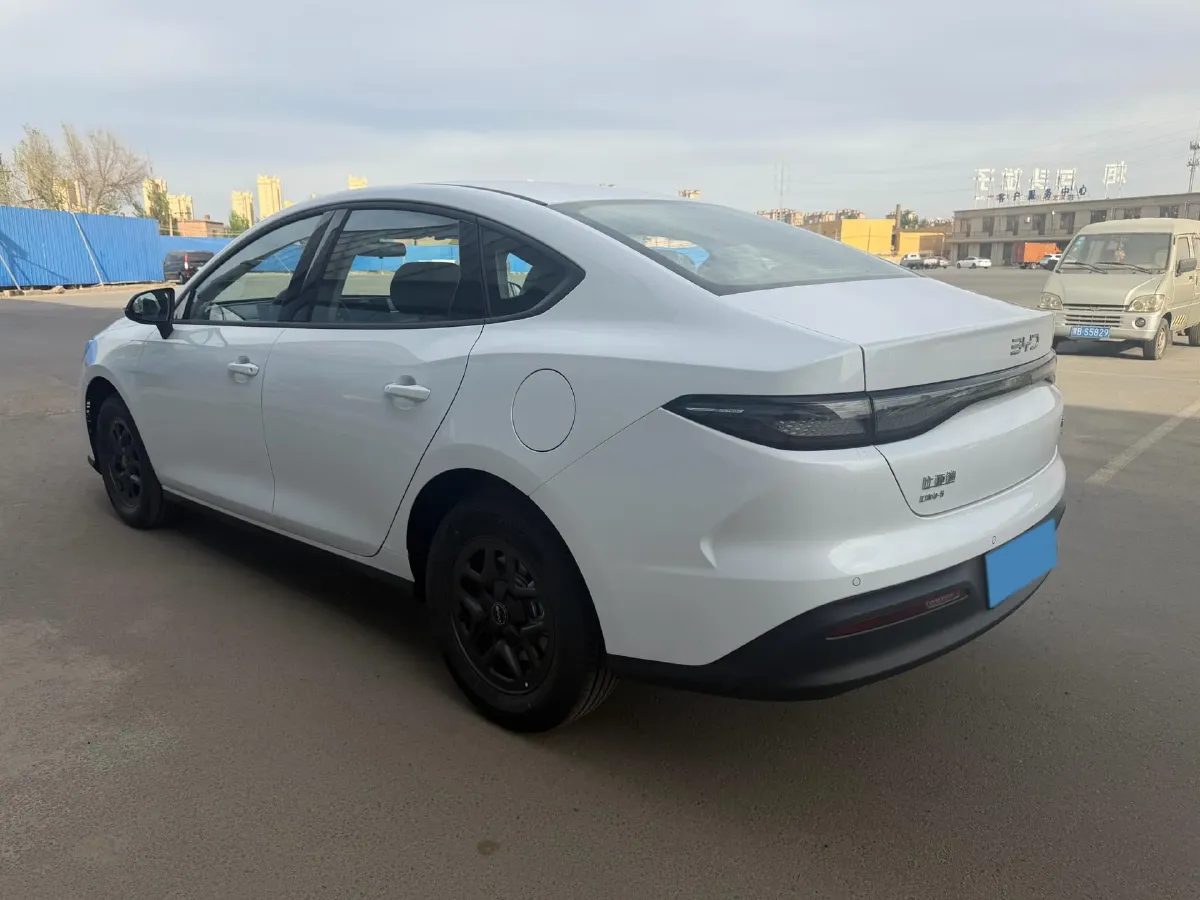 2026 BYD Seal05 DM-i 1.5L 101HP L4 E-CVT PHEV,autocango,china used car exporter,china ev exporter,chinese used car exporter,chinese used ev exporter