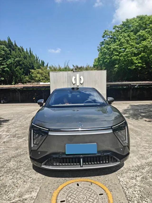 2023 HiPhi Y BEV 76.6KWH,autocango,china used car exporter,china ev exporter,chinese used car exporter,chinese used ev exporter