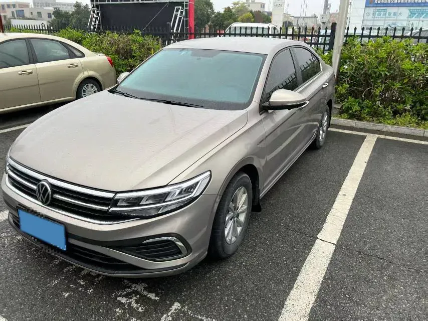 2023 Volkswagen Bora 1.2T 116HP L4 7DCT,autocango,china used car exporter,china ev exporter,chinese used car exporter,chinese used ev exporter