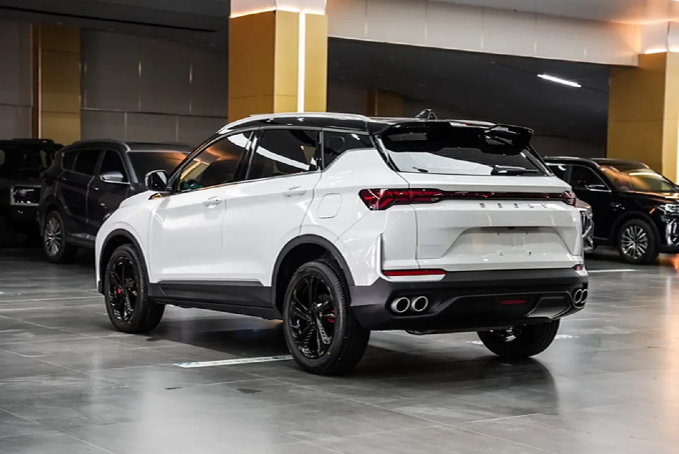 2025 Geely Coolray 1.5T 181HP L4 7DCT,autocango,china used car exporter,china ev exporter,chinese used car exporter,chinese used ev exporter