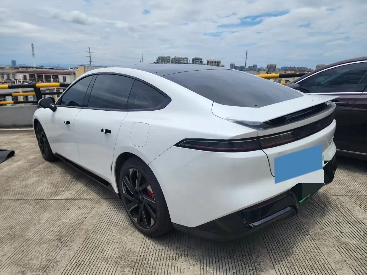 2024 DongFeng eπ eπ007 REEV 105HP REEV 28.4KWH,autocango,china used car exporter,china ev exporter,chinese used car exporter,chinese used ev exporter