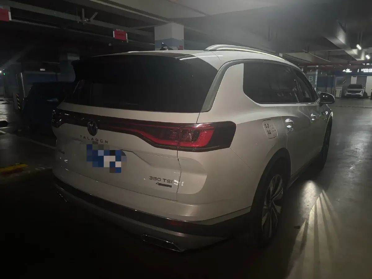 2022 Volkswagen Talagon 2.0T 220HP L4 7DCT,autocango,china used car exporter,china ev exporter,chinese used car exporter,chinese used ev exporter