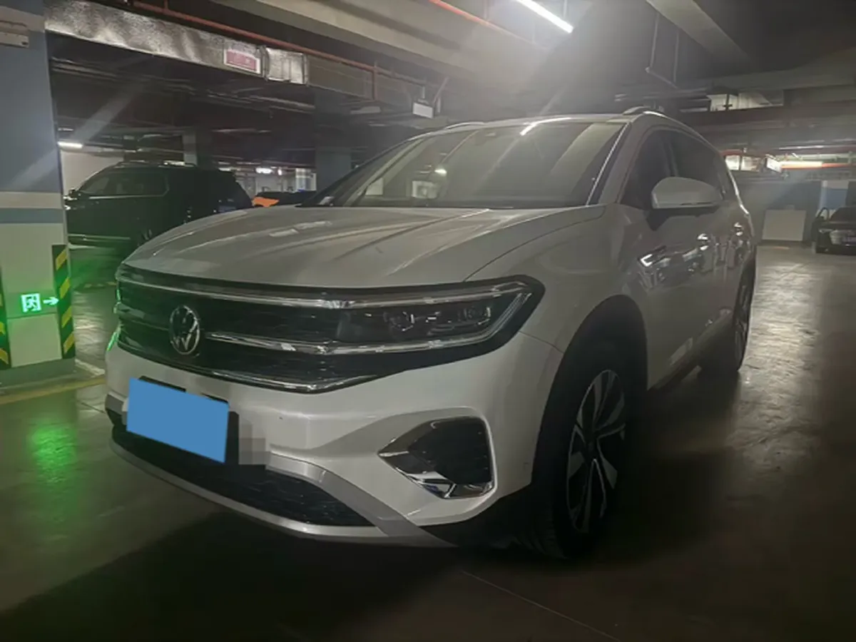 2022 Volkswagen Talagon 2.0T 220HP L4 7DCT,autocango,china used car exporter,china ev exporter,chinese used car exporter,chinese used ev exporter