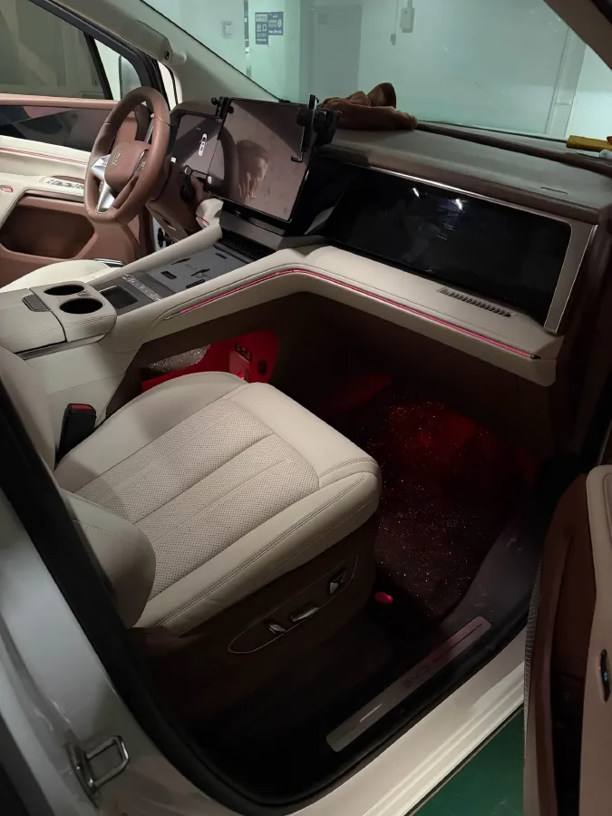 2025 BYD Xia 1.5T 156HP L4 E-CVT PHEV 36.6KWH,autocango,china used car exporter,china ev exporter,chinese used car exporter,chinese used ev exporter