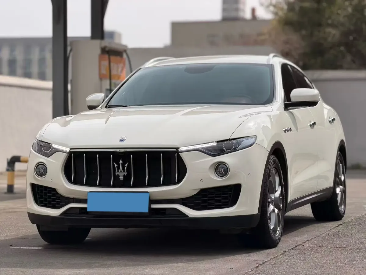 2021 Maserati Levante 3.0T 350HP V6 8AT,autocango,china used car exporter,china ev exporter,chinese used car exporter,chinese used ev exporter