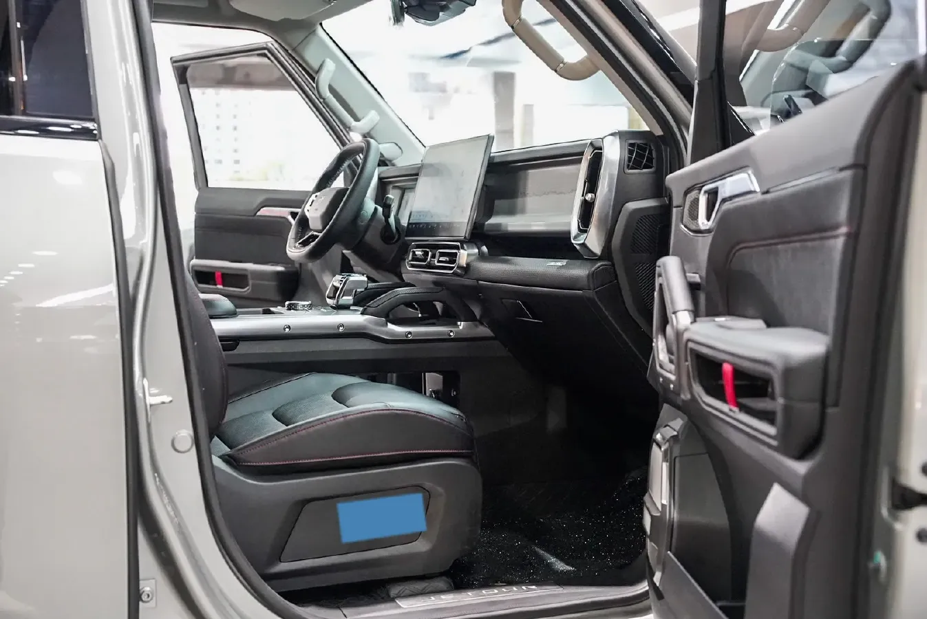 2025 Jetour ShanHai TravellerC-DM 1.5T 156HP L4 3DHT PHEV,autocango,china used car exporter,china ev exporter,chinese used car exporter,chinese used ev exporter