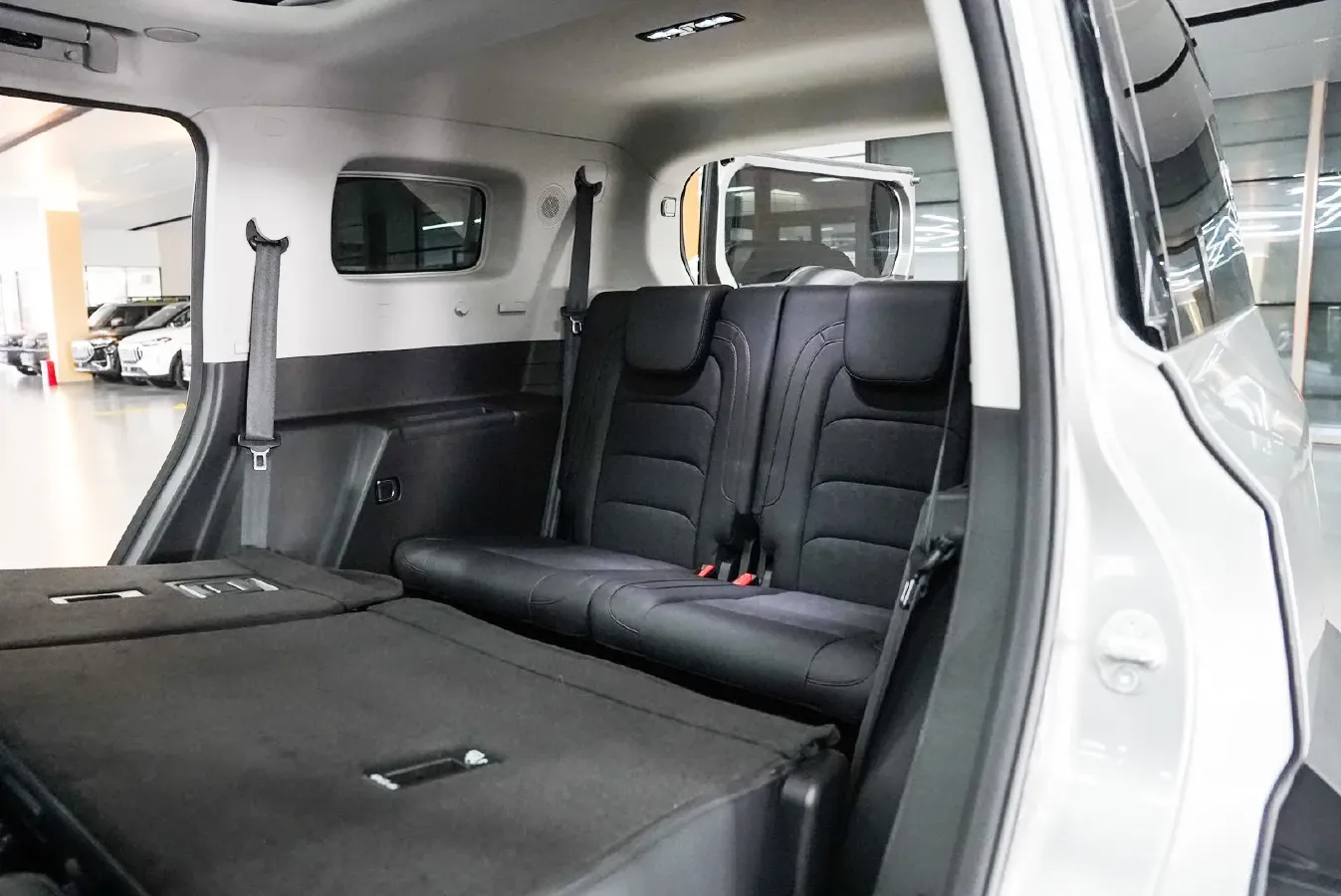 2025 Jetour ShanHai TravellerC-DM 1.5T 156HP L4 3DHT PHEV,autocango,china used car exporter,china ev exporter,chinese used car exporter,chinese used ev exporter