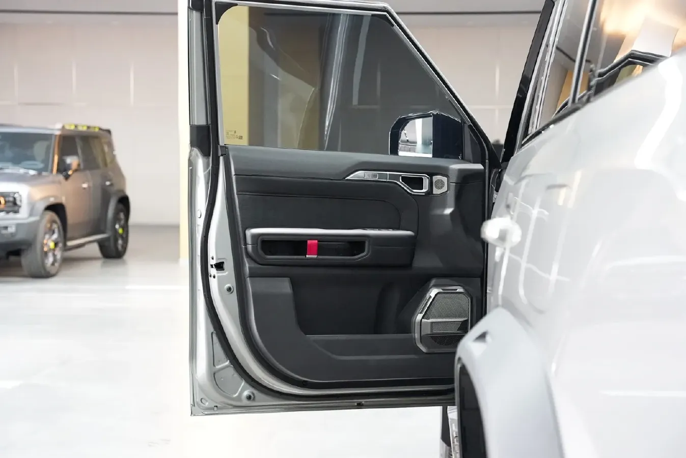 2025 Jetour ShanHai TravellerC-DM 1.5T 156HP L4 3DHT PHEV,autocango,china used car exporter,china ev exporter,chinese used car exporter,chinese used ev exporter