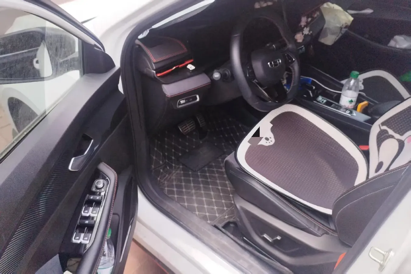2022 Geely Binray 1.5T 181HP L4 7DCT,autocango,china used car exporter,china ev exporter,chinese used car exporter,chinese used ev exporter