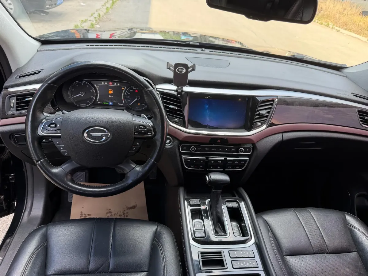2017 GAC Trumpchi GS8 2.0T 201HP L4 6AT,autocango,china used car exporter,china ev exporter,chinese used car exporter,chinese used ev exporter
