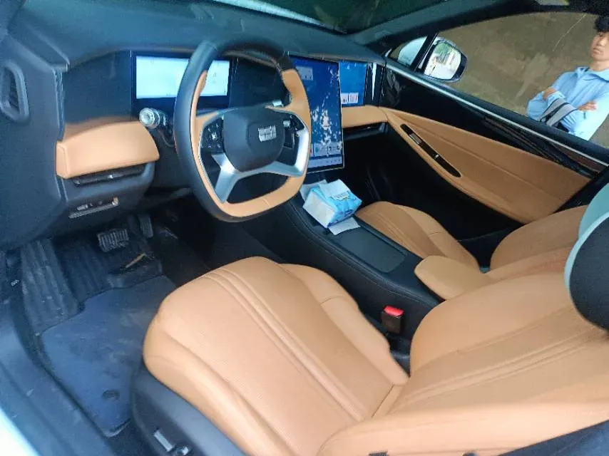 2024 Geely Galaxy L7 1.5T 163HP L4 3DHT PHEV 18.7KWH,autocango,china used car exporter,china ev exporter,chinese used car exporter,chinese used ev exporter