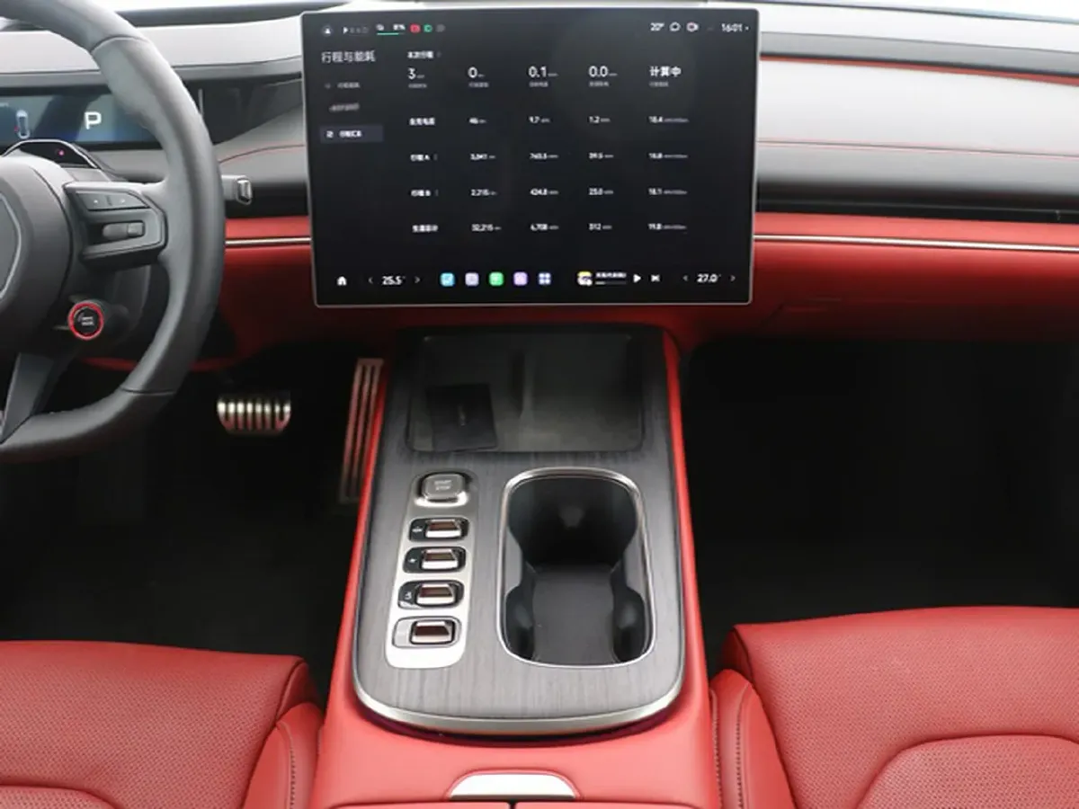 2024 MI SU7 BEV 101KWH,autocango,china used car exporter,china ev exporter,chinese used car exporter,chinese used ev exporter
