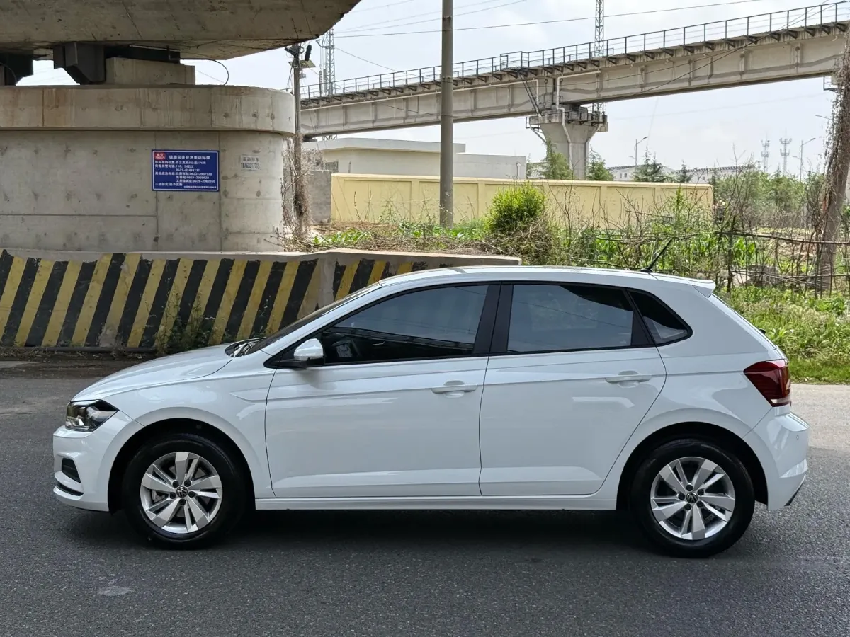2023 Volkswagen Polo 1.5L 113HP L4 6AT,autocango,china used car exporter,china ev exporter,chinese used car exporter,chinese used ev exporter