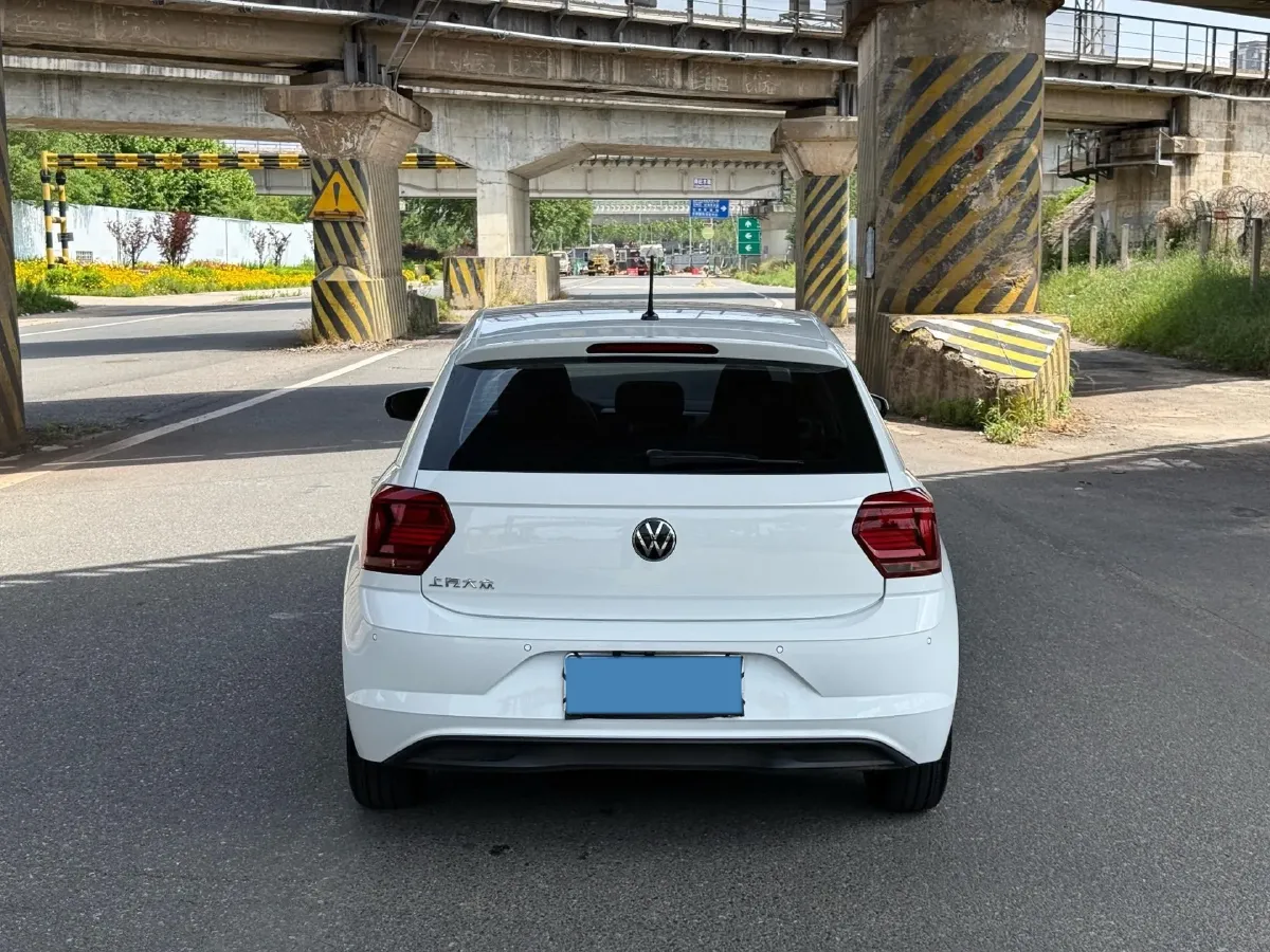2023 Volkswagen Polo 1.5L 113HP L4 6AT,autocango,china used car exporter,china ev exporter,chinese used car exporter,chinese used ev exporter