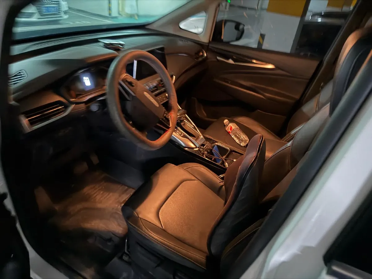2021 MAXUS G50 1.5T 169HP L4 7DCT,autocango,china used car exporter,china ev exporter,chinese used car exporter,chinese used ev exporter