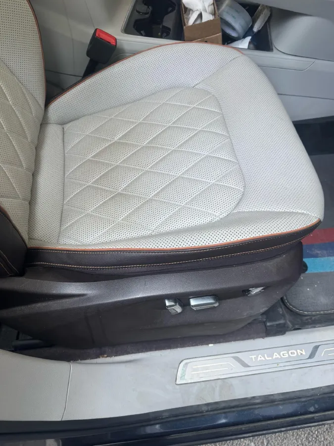 2022 Volkswagen Talagon 2.5T 299HP V6 7DCT,autocango,china used car exporter,china ev exporter,chinese used car exporter,chinese used ev exporter