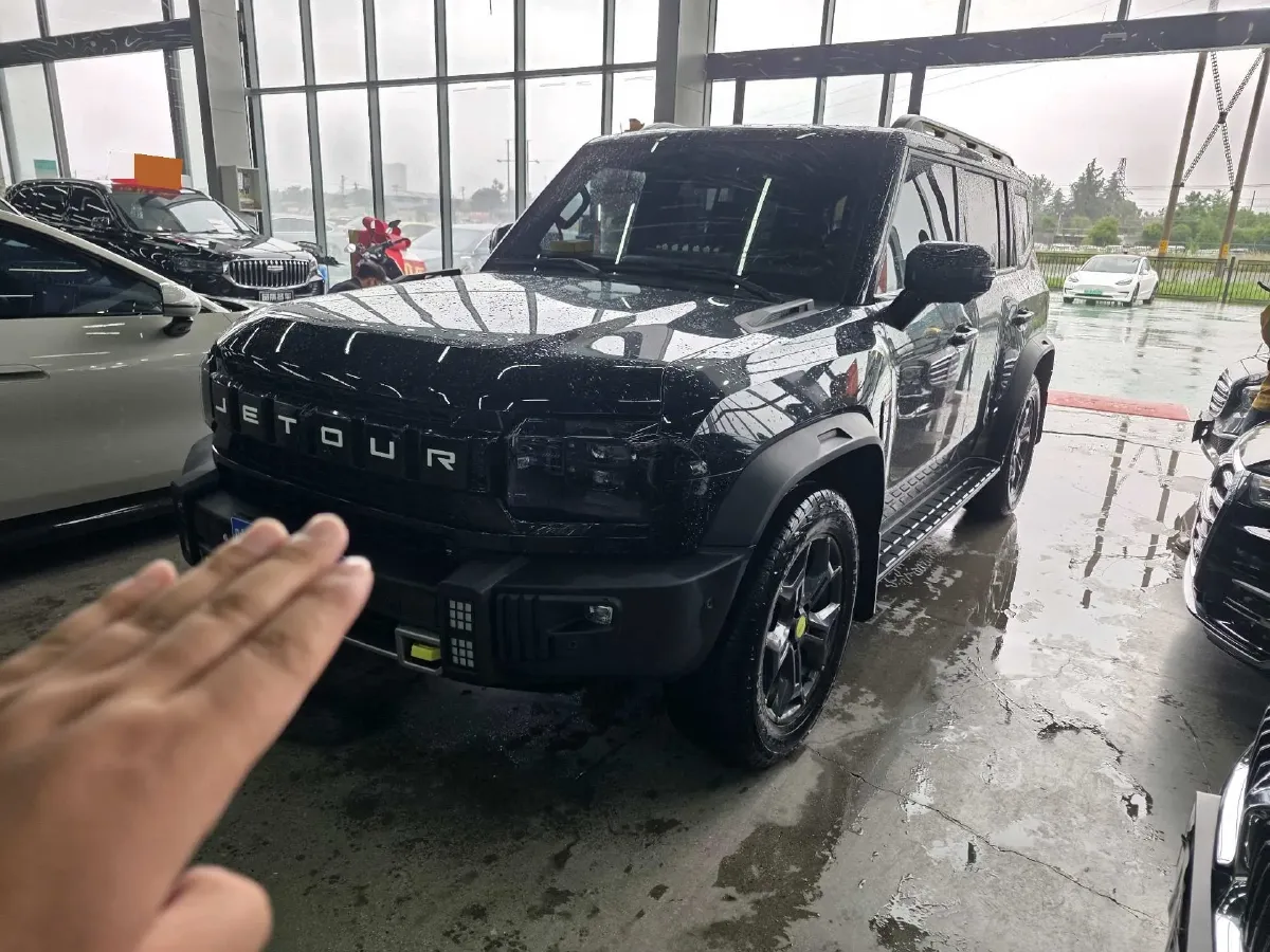 2024 Jetour Traveller 2.0T 254HP L4 7DCT,autocango,china used car exporter,china ev exporter,chinese used car exporter,chinese used ev exporter