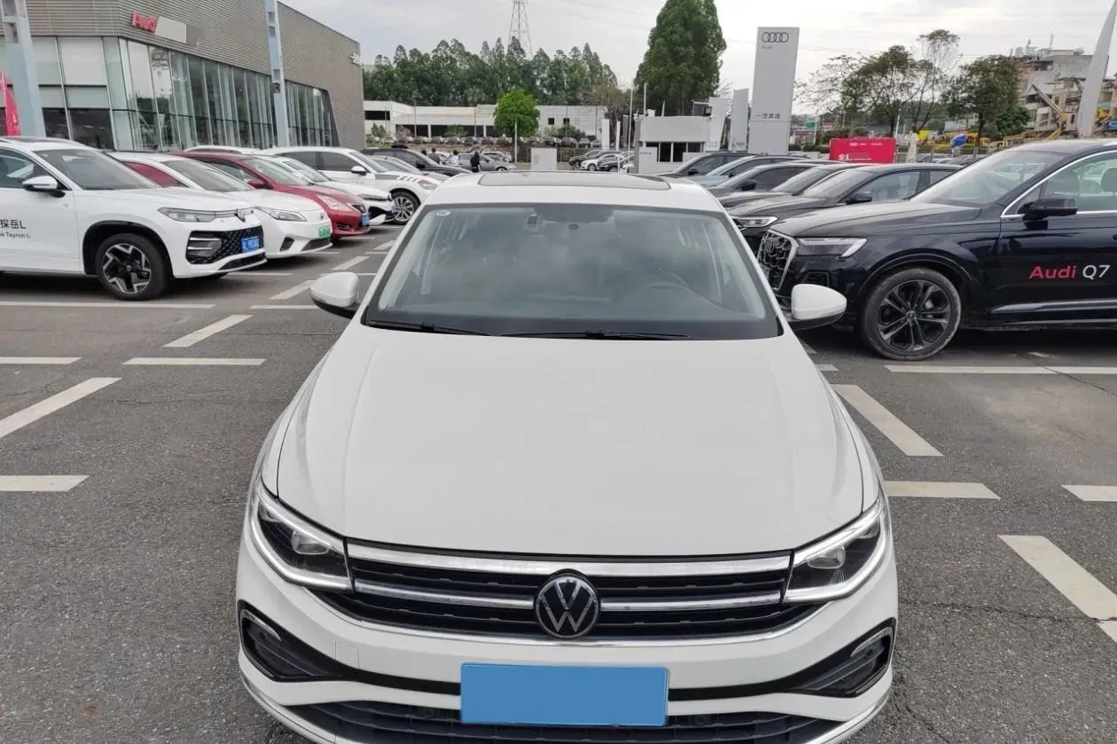 2024 Volkswagen Bora 1.2T 116HP L4 7DCT,autocango,china used car exporter,china ev exporter,chinese used car exporter,chinese used ev exporter