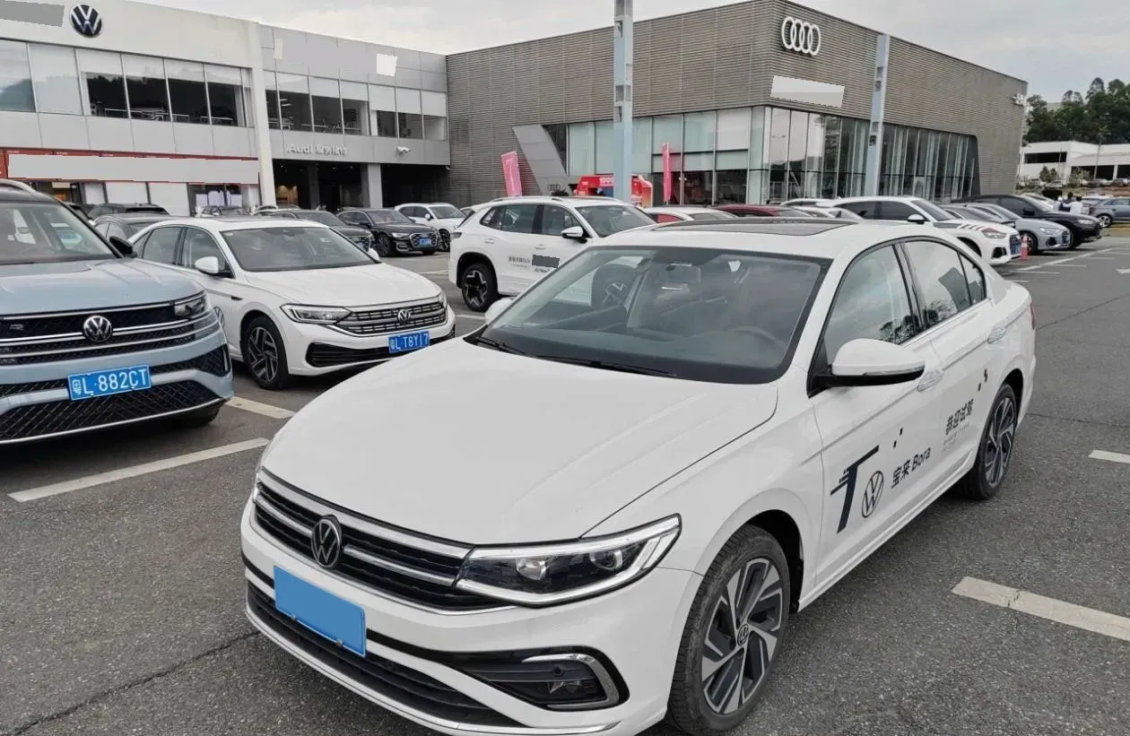 2024 Volkswagen Bora 1.2T 116HP L4 7DCT,autocango,china used car exporter,china ev exporter,chinese used car exporter,chinese used ev exporter