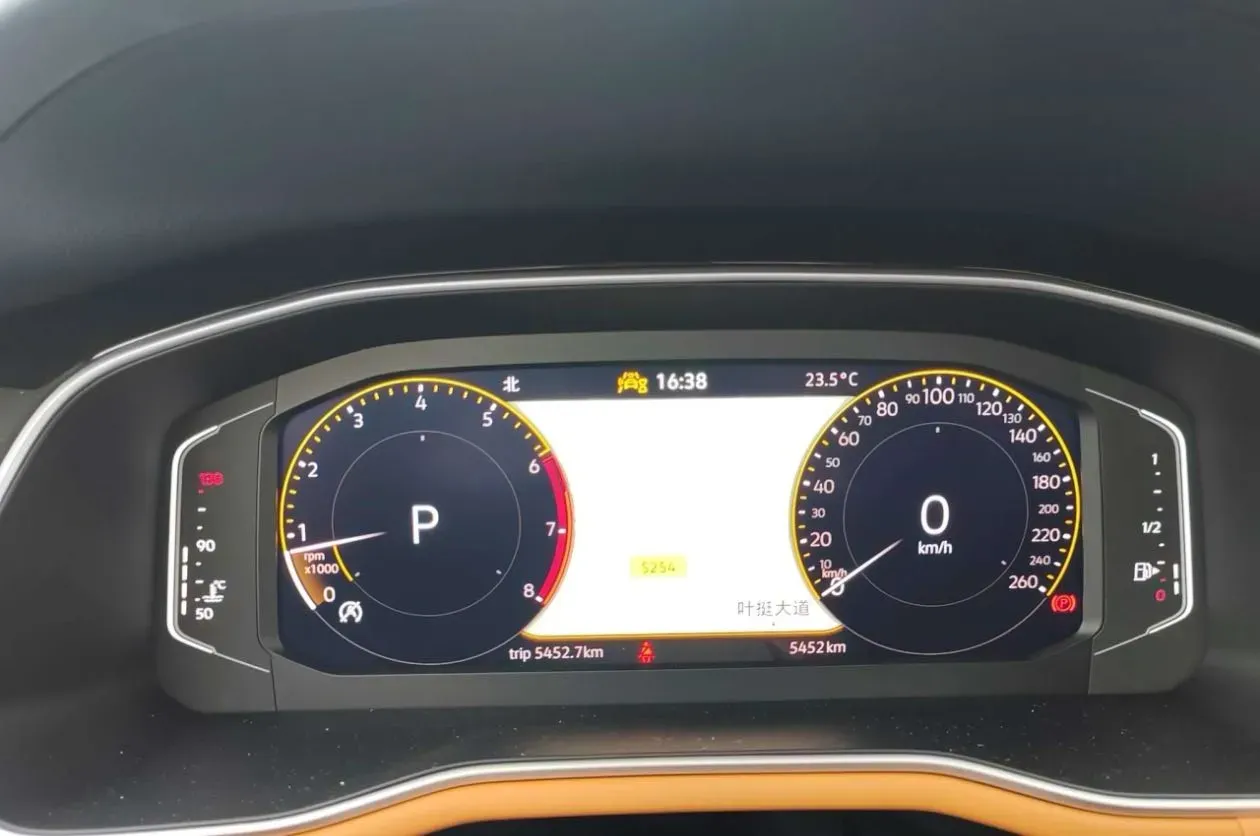 2024 Volkswagen Bora 1.2T 116HP L4 7DCT,autocango,china used car exporter,china ev exporter,chinese used car exporter,chinese used ev exporter