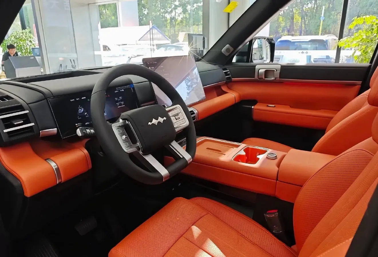 2025 FangChengBao Tai 7 1.5T 156HP L4 E-CVT PHEV,autocango,china used car exporter,china ev exporter,chinese used car exporter,chinese used ev exporter