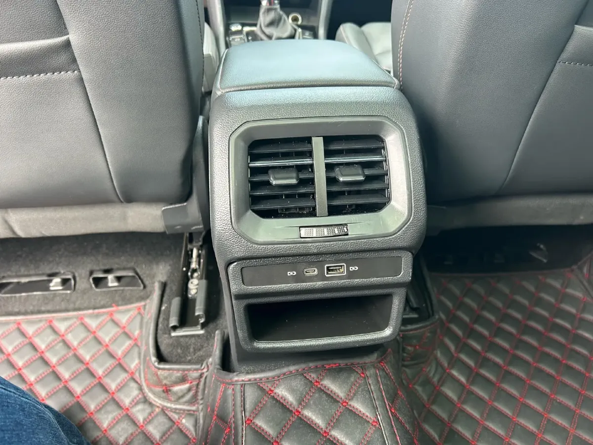 2021 Volkswagen Tharu 1.4T 150HP L4 7DCT,autocango,china used car exporter,china ev exporter,chinese used car exporter,chinese used ev exporter