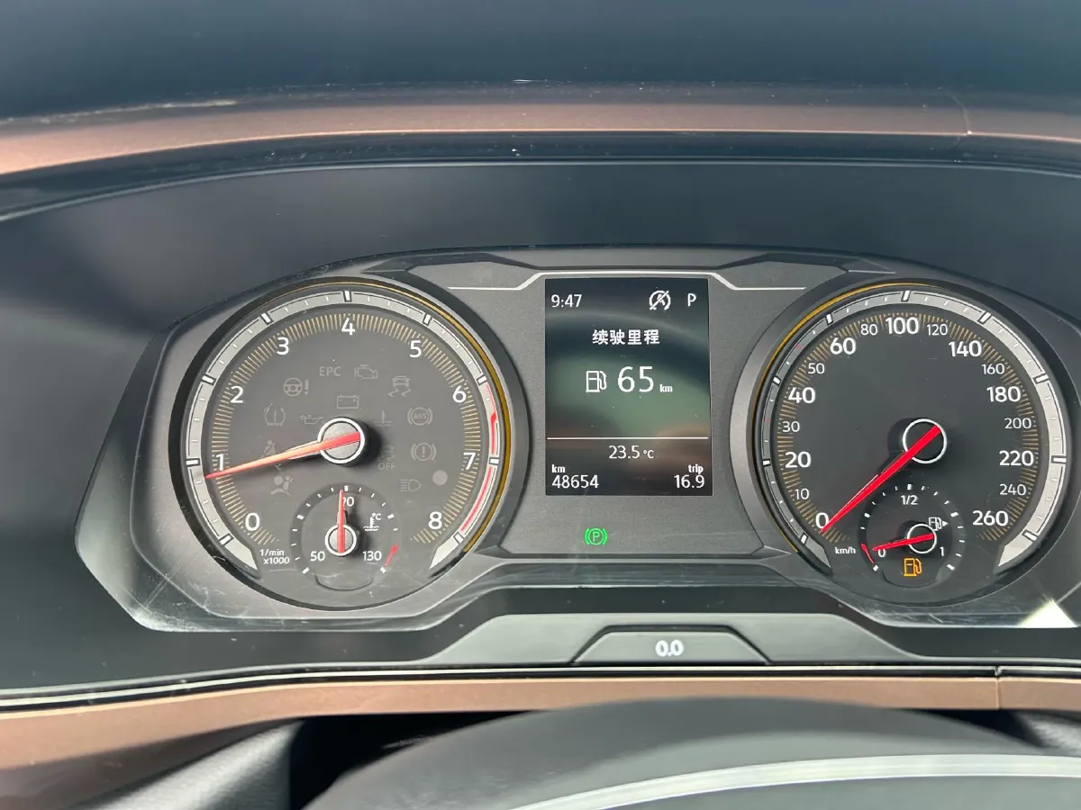 2021 Volkswagen Tharu 1.4T 150HP L4 7DCT,autocango,china used car exporter,china ev exporter,chinese used car exporter,chinese used ev exporter