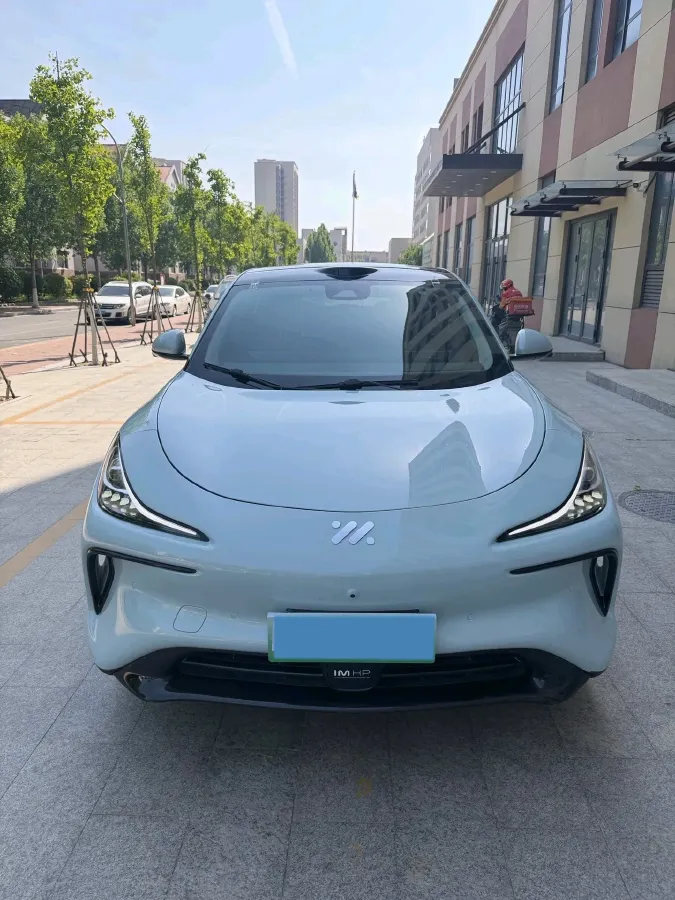 2023 IM LS6 BEV 90KWH,autocango,china used car exporter,china ev exporter,chinese used car exporter,chinese used ev exporter