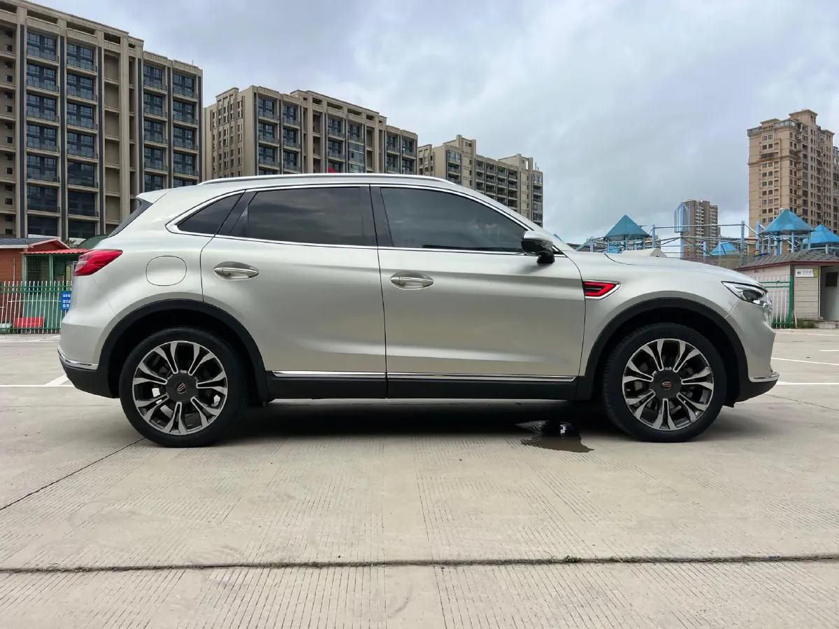 2019 HongQi HS5 2.0T 224HP L4 6AT,autocango,china used car exporter,china ev exporter,chinese used car exporter,chinese used ev exporter