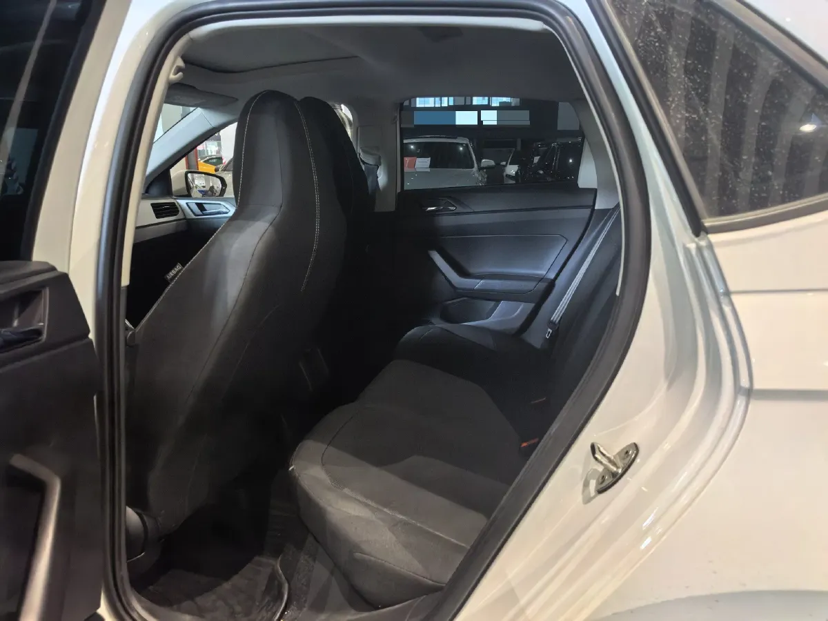 2021 Bestune T55 1.5T 169HP L4 7DCT,autocango,china used car exporter,china ev exporter,chinese used car exporter,chinese used ev exporter