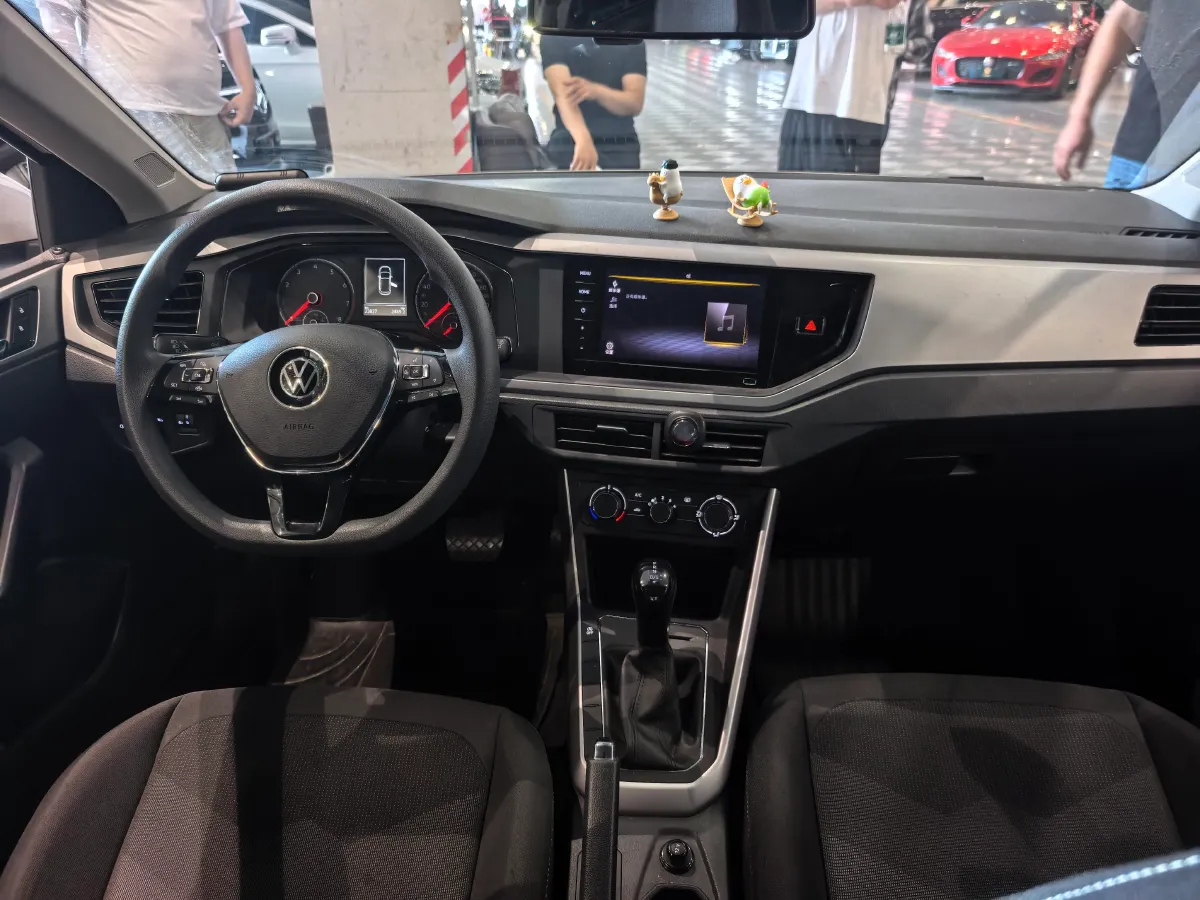 2021 Bestune T55 1.5T 169HP L4 7DCT,autocango,china used car exporter,china ev exporter,chinese used car exporter,chinese used ev exporter