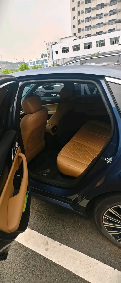 2025 Geely Galaxy A7 1.5L 112HP L4 1DHT PHEV,autocango,china used car exporter,china ev exporter,chinese used car exporter,chinese used ev exporter