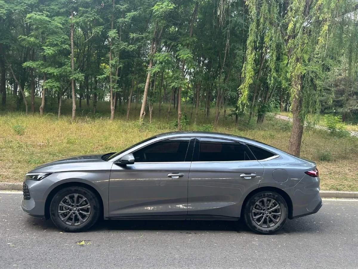 2024 BYD QinL 1.5L 101HP L4 E-CVT PHEV 10.08KWH,autocango,china used car exporter,china ev exporter,chinese used car exporter,chinese used ev exporter