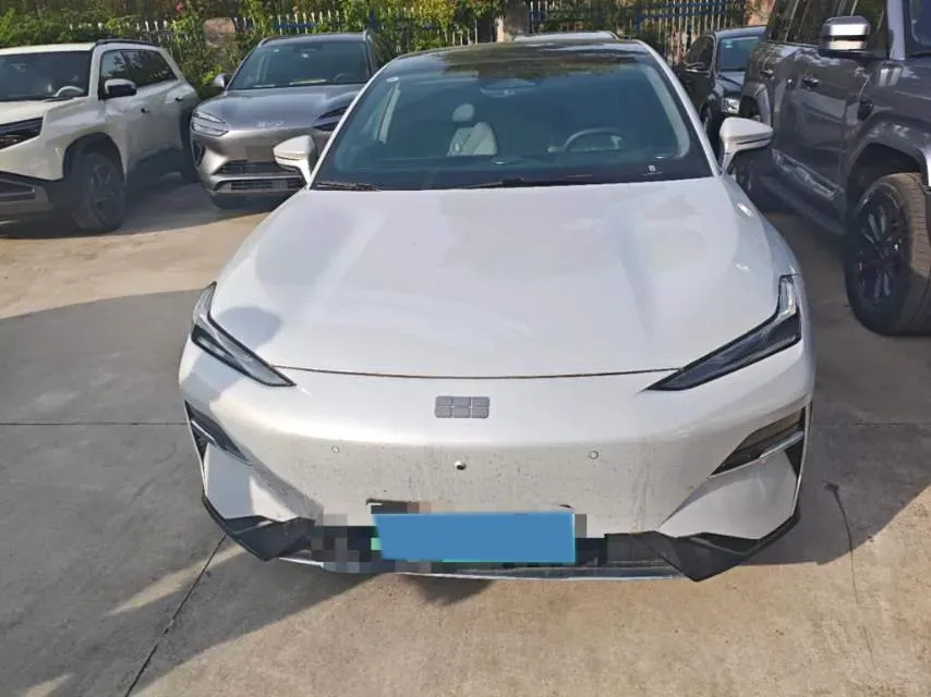 2025 Geely Galaxy E8 BEV 76KWH,autocango,china used car exporter,china ev exporter,chinese used car exporter,chinese used ev exporter