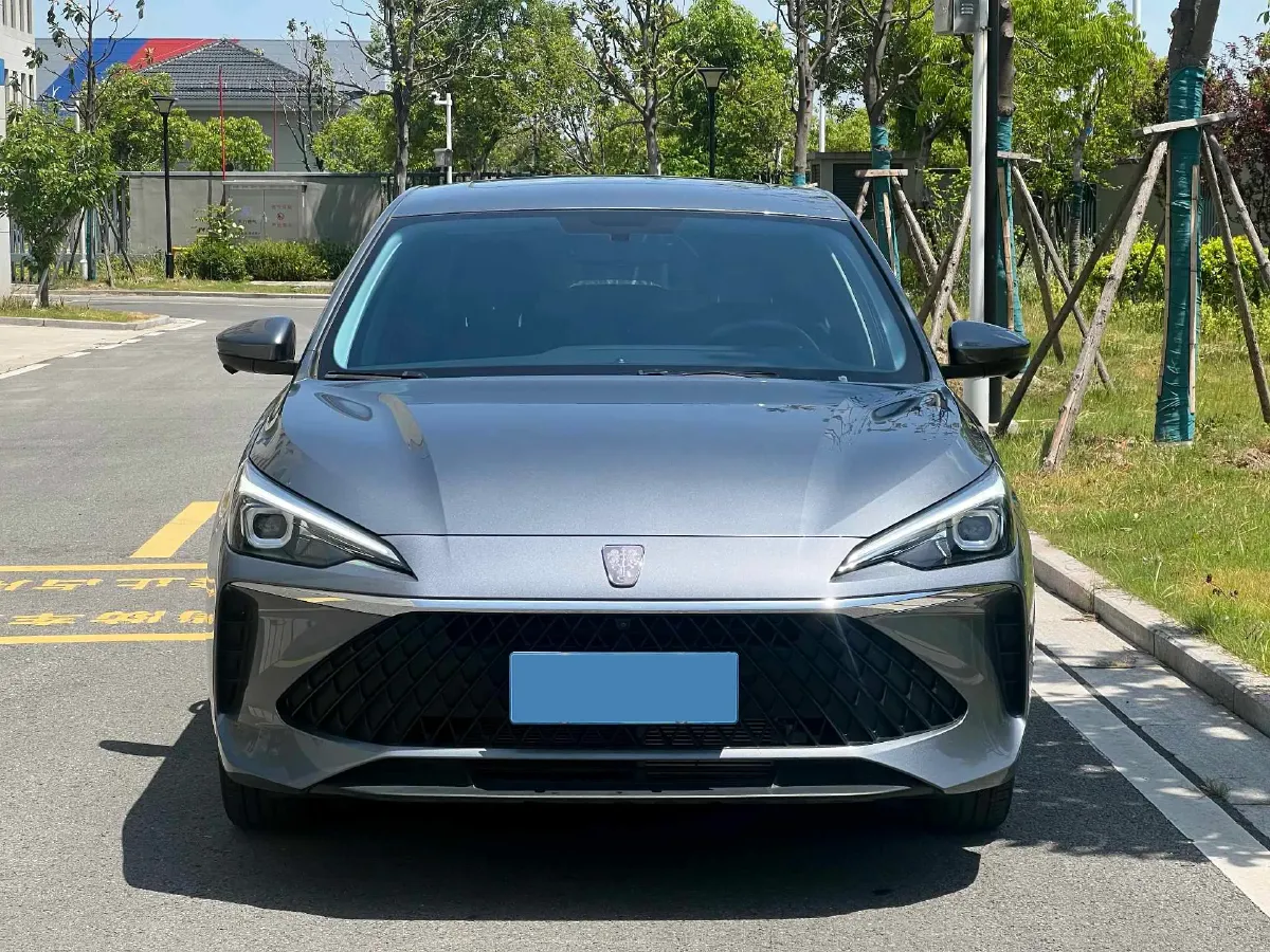 2023 Roewe i5 1.5L 129HP L4 CVT,autocango,china used car exporter,china ev exporter,chinese used car exporter,chinese used ev exporter