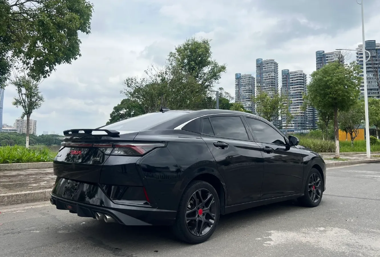 2021 DongFeng Aeolus YiXuan 1.5T 150HP L4 6DCT,autocango,china used car exporter,china ev exporter,chinese used car exporter,chinese used ev exporter