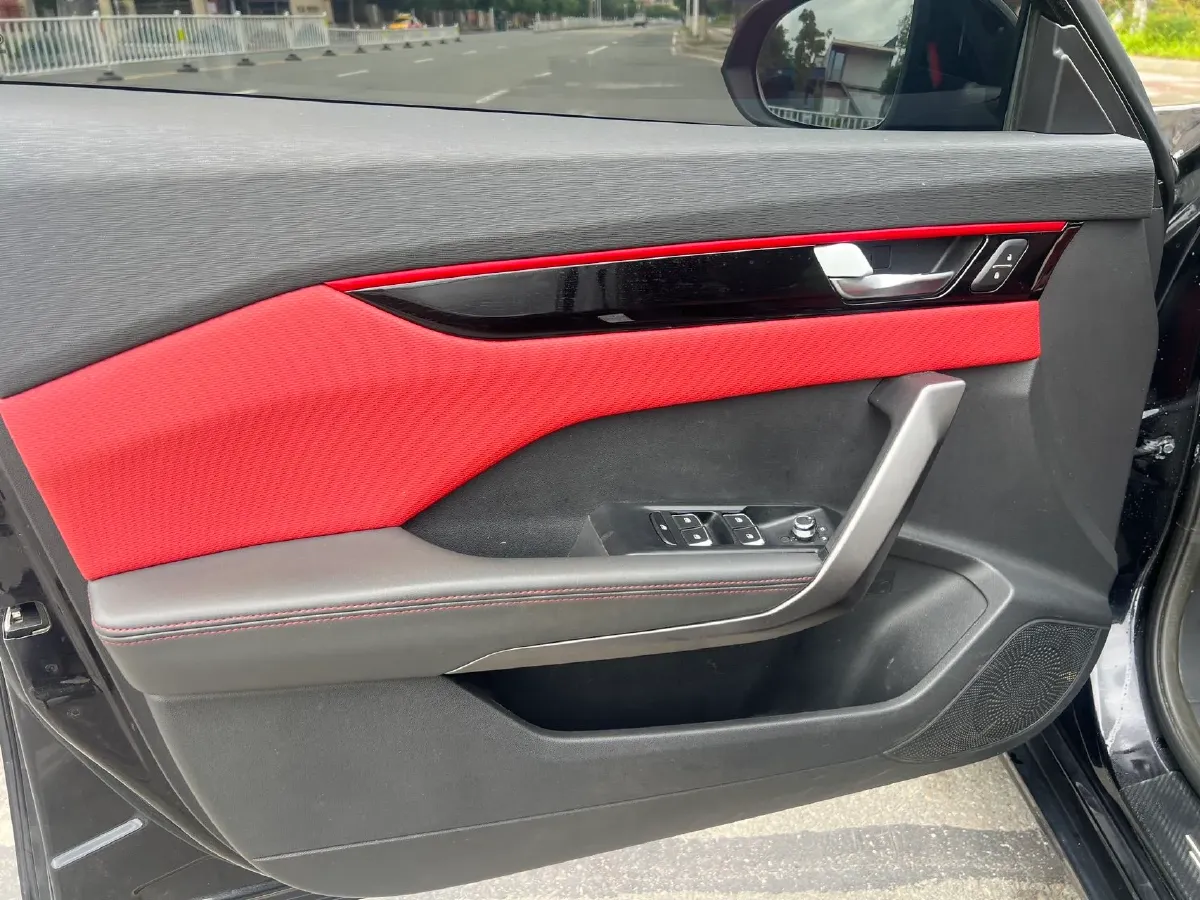 2021 DongFeng Aeolus YiXuan 1.5T 150HP L4 6DCT,autocango,china used car exporter,china ev exporter,chinese used car exporter,chinese used ev exporter