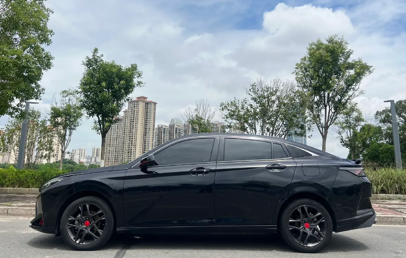 2021 DongFeng Aeolus YiXuan 1.5T 150HP L4 6DCT,autocango,china used car exporter,china ev exporter,chinese used car exporter,chinese used ev exporter