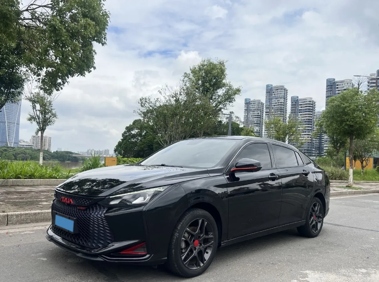 2021 DongFeng Aeolus YiXuan 1.5T 150HP L4 6DCT,autocango,china used car exporter,china ev exporter,chinese used car exporter,chinese used ev exporter