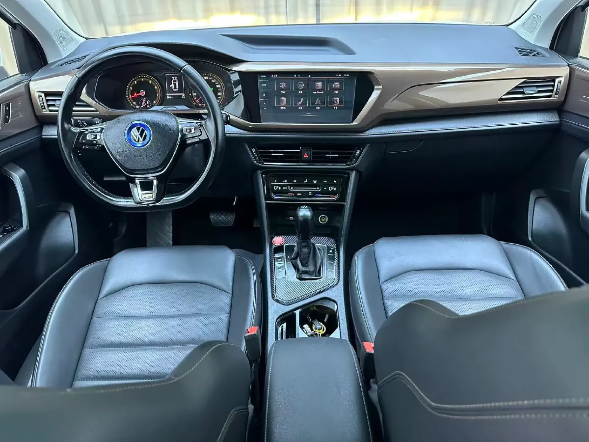 2021 Volkswagen Tharu 1.4T 150HP L4 7DCT,autocango,china used car exporter,china ev exporter,chinese used car exporter,chinese used ev exporter