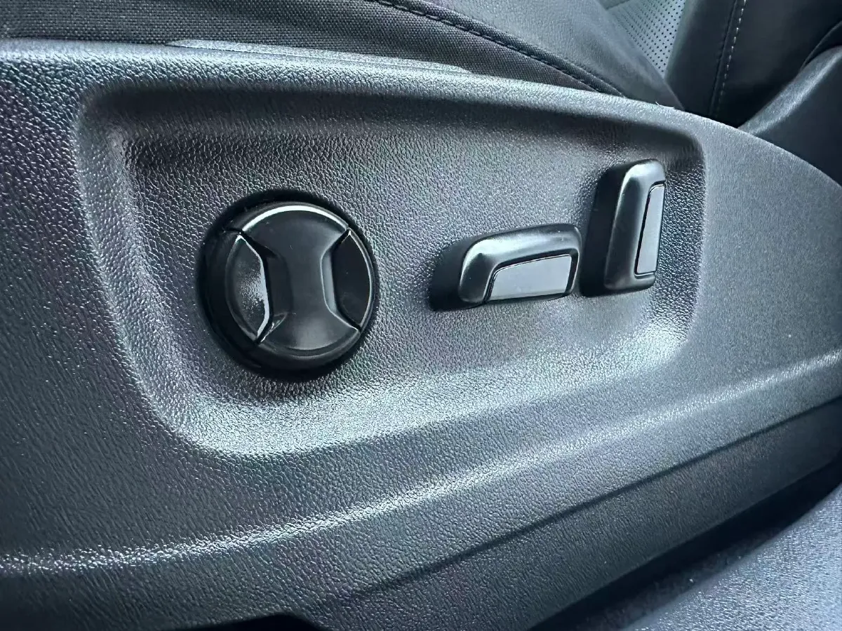 2021 Volkswagen Tharu 1.4T 150HP L4 7DCT,autocango,china used car exporter,china ev exporter,chinese used car exporter,chinese used ev exporter