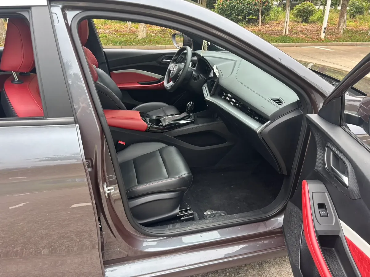 2023 MG 5 1.5L 129HP L4 CVT,autocango,china used car exporter,china ev exporter,chinese used car exporter,chinese used ev exporter