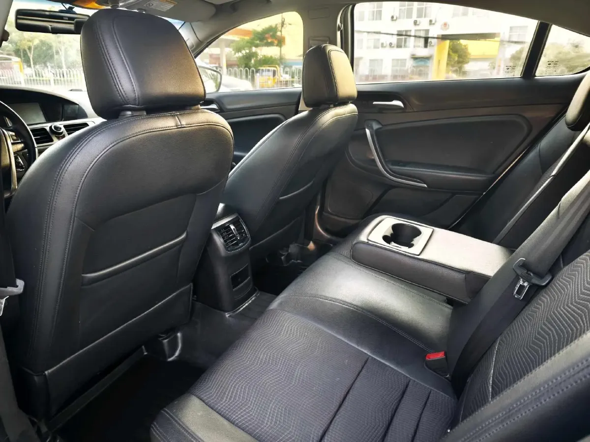 2015 MG MG6 1.8T 160HP L4 6DCT,autocango,china used car exporter,china ev exporter,chinese used car exporter,chinese used ev exporter